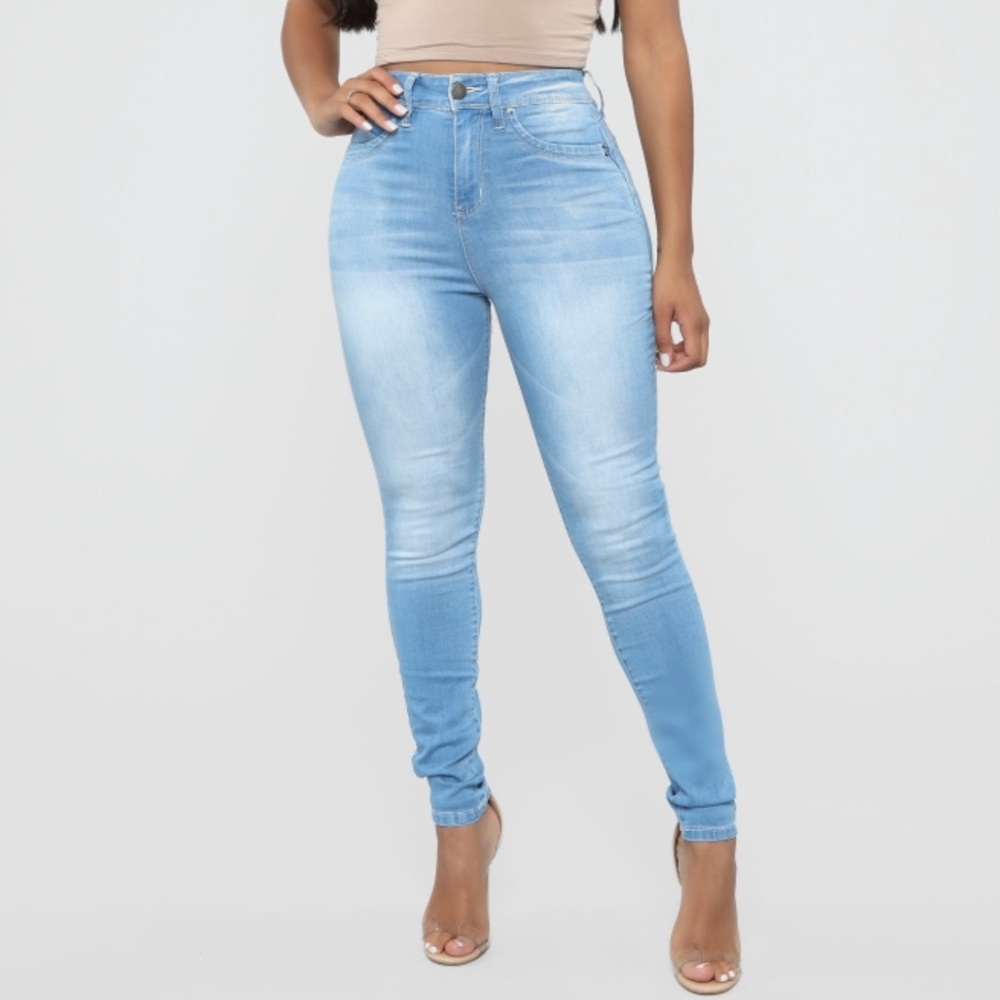 Butt Lifting Skinny Jeans ❤️❤️❤️ - Picture 4 of 11